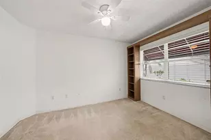 1400 Water View Dr W, Largo, FL 33771 - Photo 14