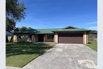 912 Shangri La Drive, Seffner, FL 33584 - Photo 1