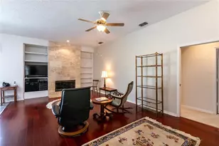 690 Weathersfield Dr, Dunedin, FL 34698 - Photo 18
