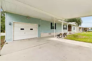 37647 Newal Ave, Zephyrhills, FL 33542 - Photo 42
