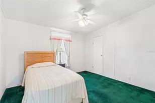 37647 Newal Ave, Zephyrhills, FL 33542 - Photo 32