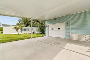 37647 Newal Ave, Zephyrhills, FL 33542 - Photo 44