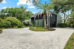 410 Montrose Ave, Temple Terrace, FL 33617 - Photo 2