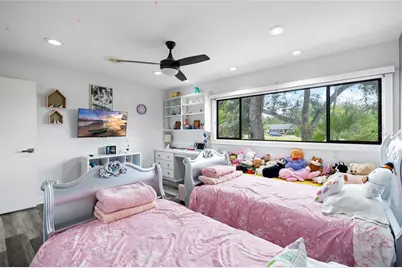 410 Montrose Avenue, Temple Terrace, FL 33617 - Photo 46