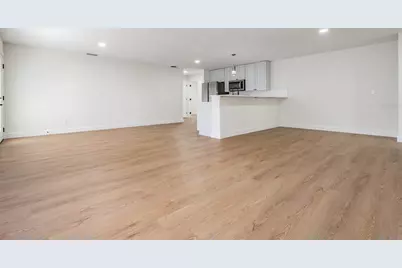 8317 N Marks Street, Tampa, FL 33604 - Photo 12