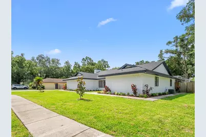 15901 Dover Cliffe Drive, Lutz, FL 33548 - Photo 2