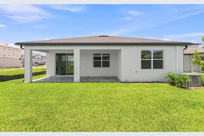 33335 Herds Hallow Way, Wesley Chapel, FL 33545 - Photo 16