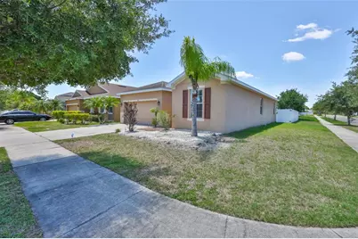 401 Britton Shores Court, Ruskin, FL 33570 - Photo 4