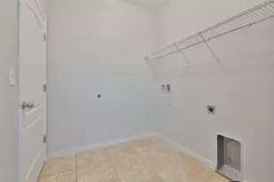 401 Britton Shores Ct, Ruskin, FL 33570 - Photo 22