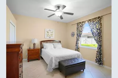 1739 Leichester Court, Lutz, FL 33549 - Photo 24
