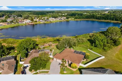 1739 Leichester Court, Lutz, FL 33549 - Photo 46