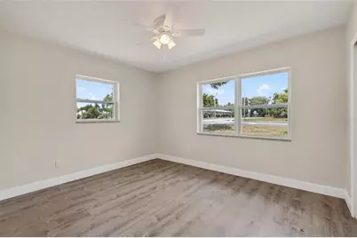 2080 Douglas Avenue, Clearwater, FL 33755 - Photo 10