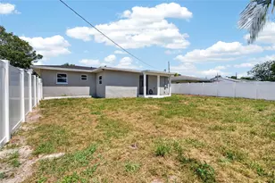 2080 Douglas Ave, Clearwater, FL 33755 - Photo 20