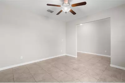 36101 Stable Wilk Avenue, Zephyrhills, FL 33541 - Photo 16