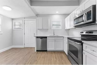 1927 13th Street S, Saint Petersburg, FL 33705 - Photo 6
