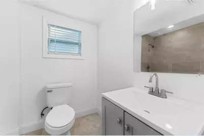 1927 13th Street S, Saint Petersburg, FL 33705 - Photo 12