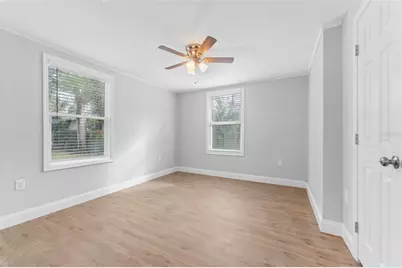 1927 13th Street S, Saint Petersburg, FL 33705 - Photo 10