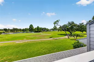 9050 Park Blvd, Seminole, FL 33777 - Photo 30