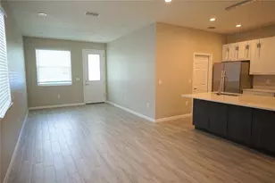 4104 N Thatcher Ave, Tampa, FL 33614 - Photo 4