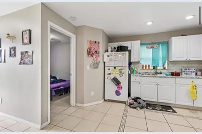 1901 E 32nd Avenue, Tampa, FL 33610 - Photo 16