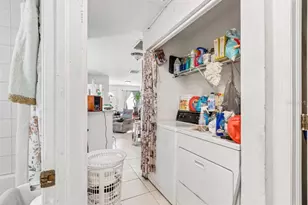 1901 E 32nd Ave, Tampa, FL 33610 - Photo 8