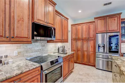 2812 Clubhouse Drive, Plant City, FL 33566 - Photo 20