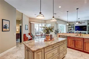 2812 Clubhouse Dr, Plant City, FL 33566 - Photo 18