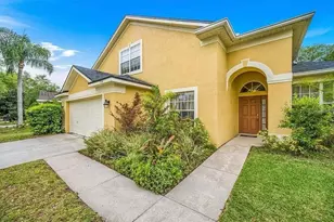 19151 Dove Creek Dr, Tampa, FL 33647 - Photo 2