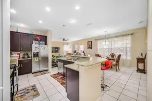 19151 Dove Creek Dr, Tampa, FL 33647 - Photo 12