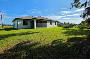12125 Madrid Ave, North Port, FL 34287 - Photo 6