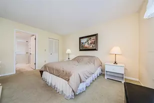 1151 Pine Ridge Cir W, Tarpon Springs, FL 34688 - Photo 24