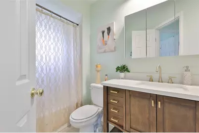 8715 Hampden Drive, Tampa, FL 33626 - Photo 32