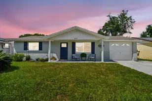 6743 Knightsbridge Dr, New Port Richey, FL 34653 - Photo 2