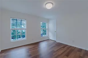13538 Embassy Park Ct, Dade City, FL 33525 - Photo 28