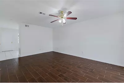 13538 Embassy Park Court #44A2, Dade City, FL 33525 - Photo 6
