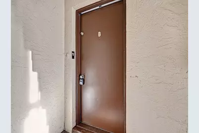 625 N Keene Road #B, Clearwater, FL 33755 - Photo 2
