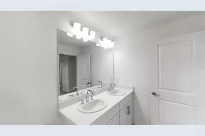 2415 Paravane Way, Wesley Chapel, FL 33543 - Photo 10