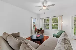 873 Tennyson Mill Cir, Tampa, FL 33619 - Photo 6