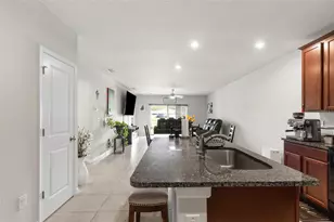 17784 Turning Leaf Cir, Land O Lakes, FL 34638 - Photo 14