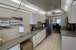 3400 Cove Cay Dr, Clearwater, FL 33760 - Photo 10