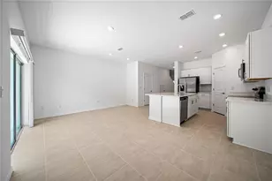 2085 Hallier Cv, Wesley Chapel, FL 33543 - Photo 8