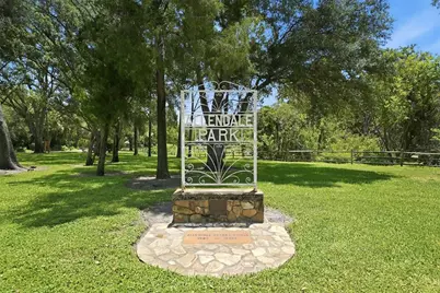 646 38th Avenue N, Saint Petersburg, FL 33704 - Photo 28