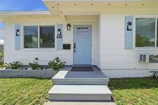 646 38th Ave N, Saint Petersburg, FL 33704 - Photo 2