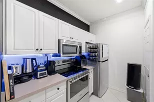 4323 Bayside Village Dr, Tampa, FL 33615 - Photo 16