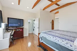 1963 Edgewater Dr, Clearwater, FL 33755 - Photo 10