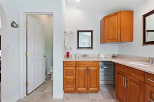 1963 Edgewater Dr, Clearwater, FL 33755 - Photo 20