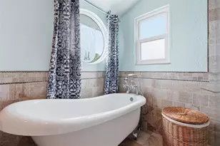 1963 Edgewater Dr, Clearwater, FL 33755 - Photo 18