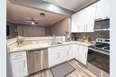 8505 Sandy Beach Street, Tampa, FL 33634 - Photo 10