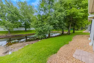 8505 Sandy Beach St, Tampa, FL 33634 - Photo 40