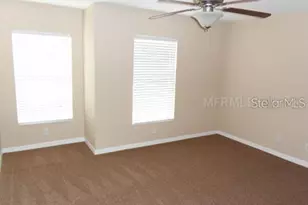 9410 Charlesberg Dr, Tampa, FL 33635 - Photo 8